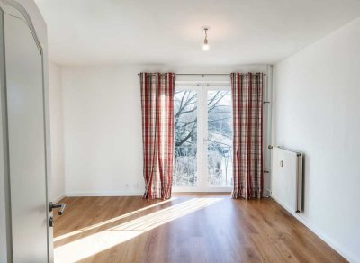 Sanierte, helle 1-Zimmer Wohnung im schönen Winterhude