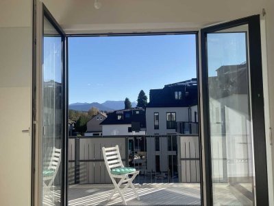 � Exklusive 1-Zimmer-Wohnung mit Alpenblick und Süd-Balkon – KfW 40 Plus – ab 01.10.2025 bezugsfrei