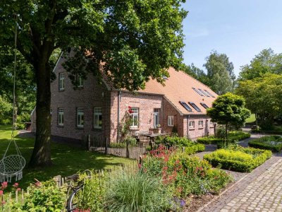 Landliebe auf höchstem Niveau – Exklusives Landhaus mit Charakter und Privatsphäre!