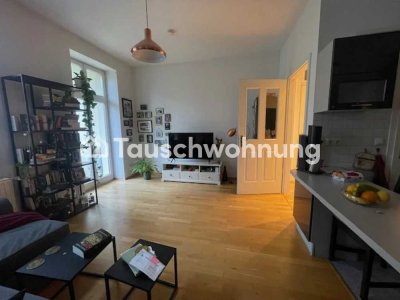 Tauschwohnung: Altbauwohnung neben dem Park gegen größere 2,5-3 Zimmer Whg