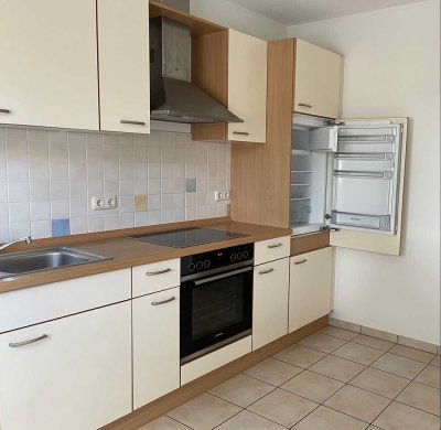 Attraktive 3-Zimmer-Erdgeschoß-Wohnung mit EBK in Wendisch Evern