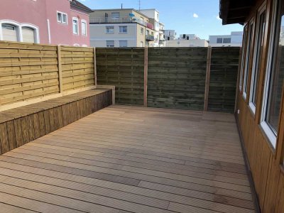 Großzügige Wohnung in Innenstadtlage mit Wintergarten und Terasse