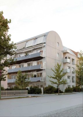 Exklusive 1-Zimmer Wohnung mit Privatgarten in Karlshorst