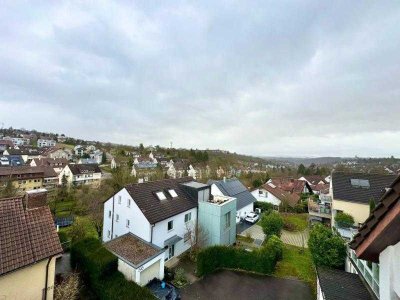 Ideale Gelegenheit! Schöne 4 Zimmer Wohnung mit Balkon und Stellplatz in Sulzgries!