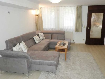 Möblierte 2-Zimmer-Souterrain-Wohnung in gepflegter Umgebung