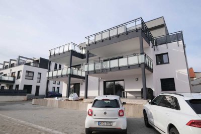 Lifstyle & Wohnen in Zirndorf - Moderne Erdgeschoss-Wohnung in Neubau-Stadtvilla