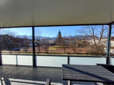 Sanierte 3-Zimmer-Wohnung mit herrlichem Bergblick vom großen Ost- und Westbalkon
