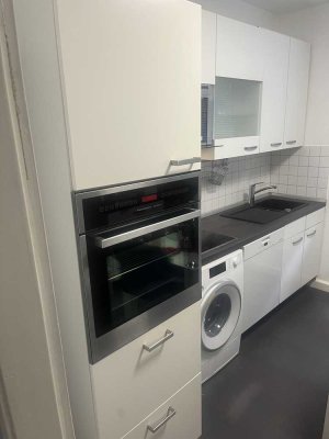 Exklusive 2-Raum-Wohnung mit Einbauküche  in Düsseldorf
