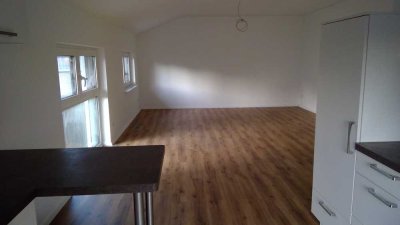 Helle und moderne 2-Zimmer-Wohnung in Schnelsen