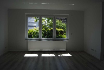 Moderne 3 Zimmer-Wohnung mit Süd-Terrasse in ruhiger Lage von Reinbek