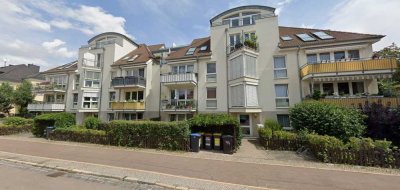 Großzügige 2-RW mit Garten in Top Lage sucht!