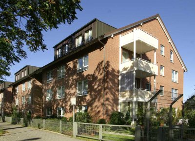 Attraktive Neubauwohnung im Dachgeschoss mit Balkon und Aufzugsanlage