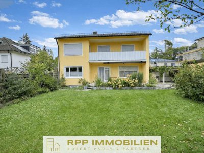 Befristet auf 1 Jahr: Großzügiges Einfamilienhaus mit sonnigem Südwest-Garten in München-Trudering