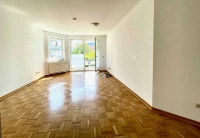 KURZFRISTIG PORZ GEPFLEGTE WOHNANLAGE TOP ERDGESCHOSS APPARTMENT TERRASSE PARKETT GARAGE INKLUSIVE
