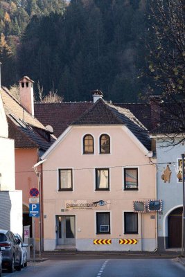 Provisionsfreies Stadthaus in Bruck an der Mur – Historischer Charme trifft auf modernes Wohnen