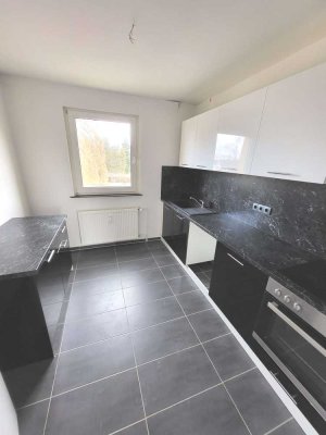 3-Zimmer-Wohnung + Einbauküche in der ersten Etage