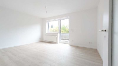 Erstbezug nach Sanierung: Großzügige Maisonette-Whg mit Balkon, Terrasse, Stellplatz und eig. Zugang