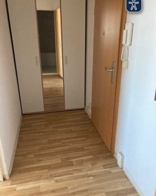 1.5-Zimmer Wohnung am 2. OG mit Balkon sowie EBK  für Azubis, Studenten, und Berufsspendler