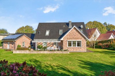 Exklusives Designhaus mit paradiesischem Garten in Süderbrarup