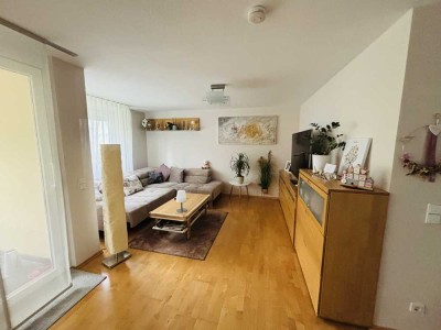 Saniertes Reihenmittelhaus mit Einliegerwhg. in Fellbach: viel Platz   - provisionsfreier Verkauf