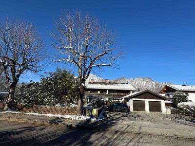 Vermietete 2-Zimmer-Terrassenwohnung mit großer Sonnenterrasse in Bayerisch Gmain