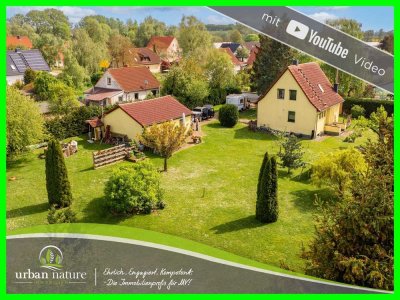 Idyllisches Einfamilienhaus am Feldrand: Naturverbunden zentral und küstennah