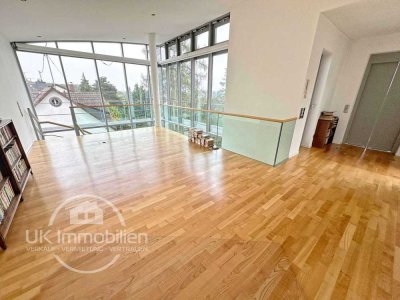 Unikat-Luxushaus mit Aufzug, Klima, Sauna, hausinterner Garage und und und