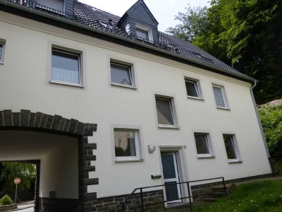 Erdgeschoss-Wohnung in ruhigem Wohngebiet