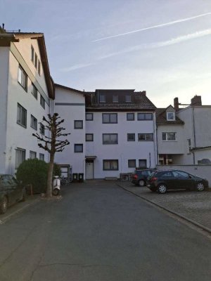 Gut geschnittene 2 Zimmer Wohnung