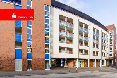 Zentral + ruhig mit Stellplatz und Dachterrasse