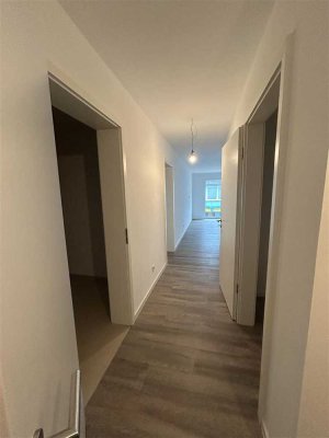 Neubau Etagenwohnung im Zentrum für Singles oder Paare