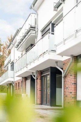 Exklusive, neuwertige 3-Zimmer-Wohnung mit Balkon und Einbauküche in Lemwerder