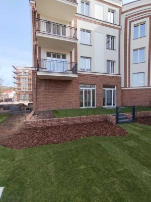 Neubau-Wohnung mit Terrasse und eigenem Garten
