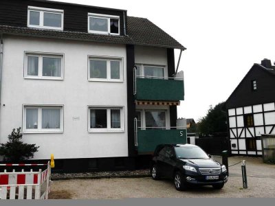 Schöne, gut geschnittene 3,5 Zimmerwohnung - PROVISIONSFREI -