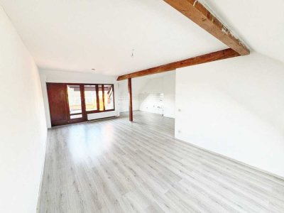 Renovierte Wohnung mit Dachterrasse, Garten und Stellplatz direkt am Schlosspark Strünkede WBS