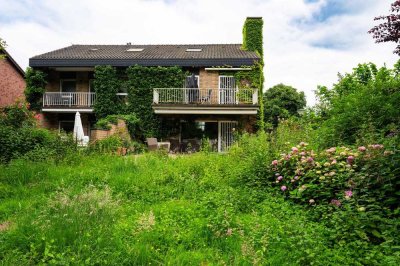 Exklusives Einfamilienhaus am Waldrand - mit Einliegerwohnung und viel Platz zum Entfalten!