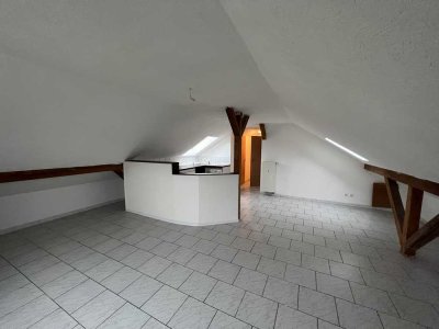 Perfekt für Singles und Paare: Schönes 2-Zimmer-Appartment in Ebersbach