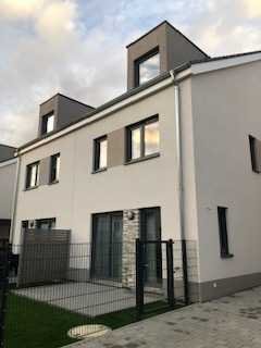 Geräumige, teilmöblierte DHH in Bad Homburg - Ober-Erlenbach