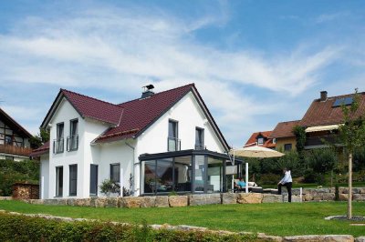 Eleganz trifft Natur mit privatem Wellnessbereich und idyllischem Garten in der Rhön
