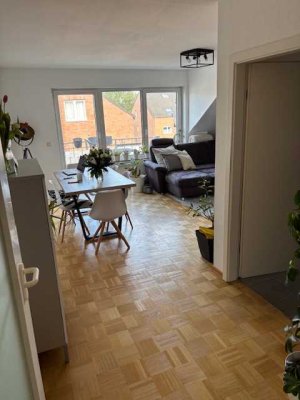 3 Zimmer Wohnung mit Balkon in Köln Holweide