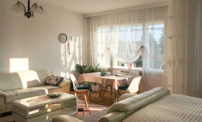 U-Bahnhof Alt-Mariendorf: Geräumige Ein-Zimmer-Wohnung mit Balkon - hell und sonnig - vermietet -