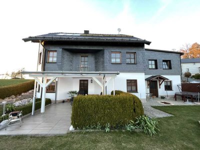 Bezugsfertiges Traumhaus! Geräumiges Einfamilienhaus in Berg