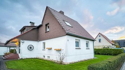 Großzügiges Einfamilienhaus inklusive Halle mit Potenzial in beliebter Lage von Dinslaken-Eppinghove