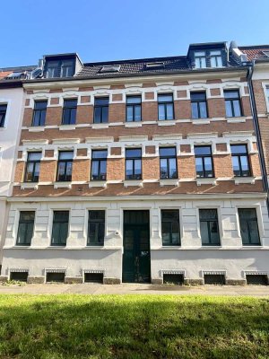 PROVISIONSFREIE Denkmalgeschützte und vermietete 3-Zimmer Wohnung in Leipzig nahe BMW und DHL