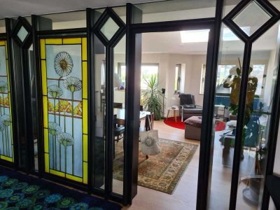 Alternative zum Haus: 5 Zimmer- Maisonette / Küche,  2 Bäder,  mitten in der Stadt mit Balkon