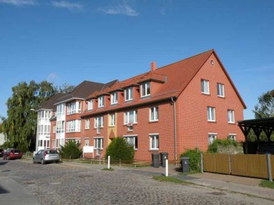 Modern renovierte 3-Raumwohnung in der Kniepervorstadt mit Stellplatz!