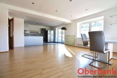 140m² Wohnung zu vermieten