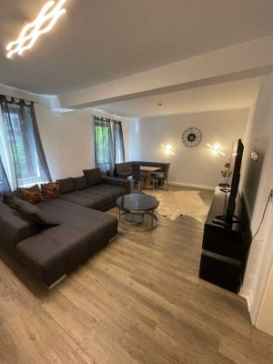 Moderne, voll möblierte 2-Zimmer-Wohnung in Düsseldorf