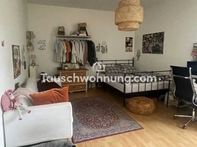 Tauschwohnung: 1-Zimmer-Wohnung in sehr schönem Kiez am Kanal gg größer
