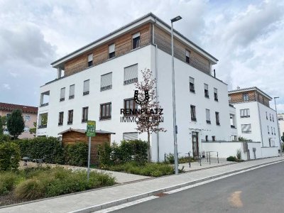Moderne 2-Zimmer-Wohnung mit EBK und Privatgarten in Neutraubling. Frei ab 01.10.